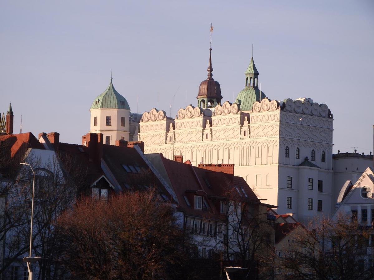 Apartament 8 Pietro Al Wyzwolenia Szczecin Exterior foto